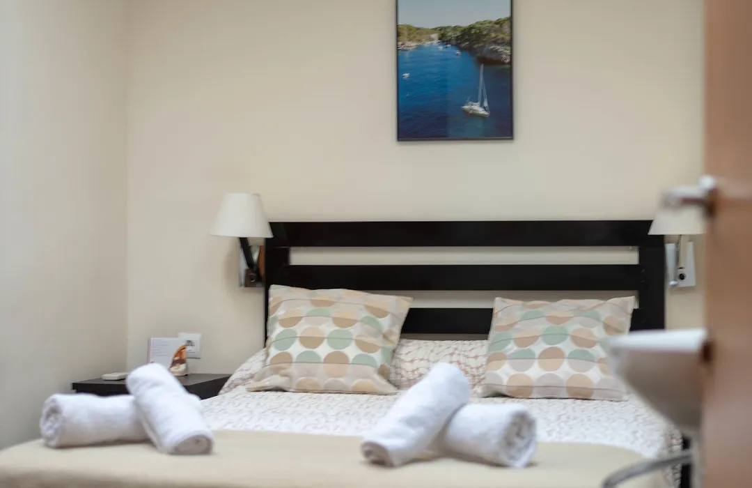 Hostal Alogar-1